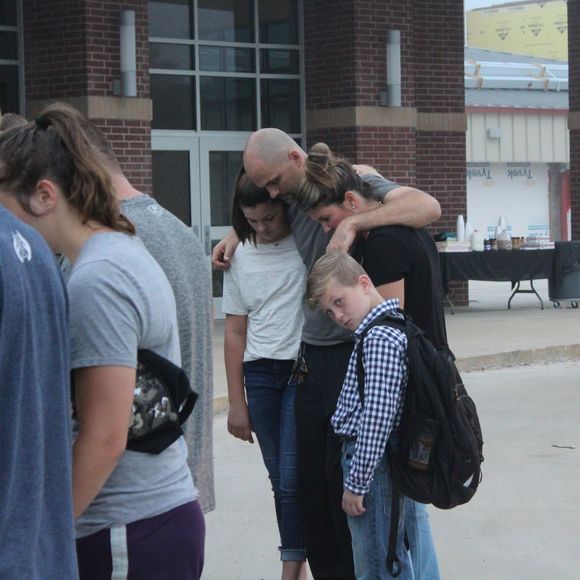 Meet your Posher, Jessica - Picture 1 of 1